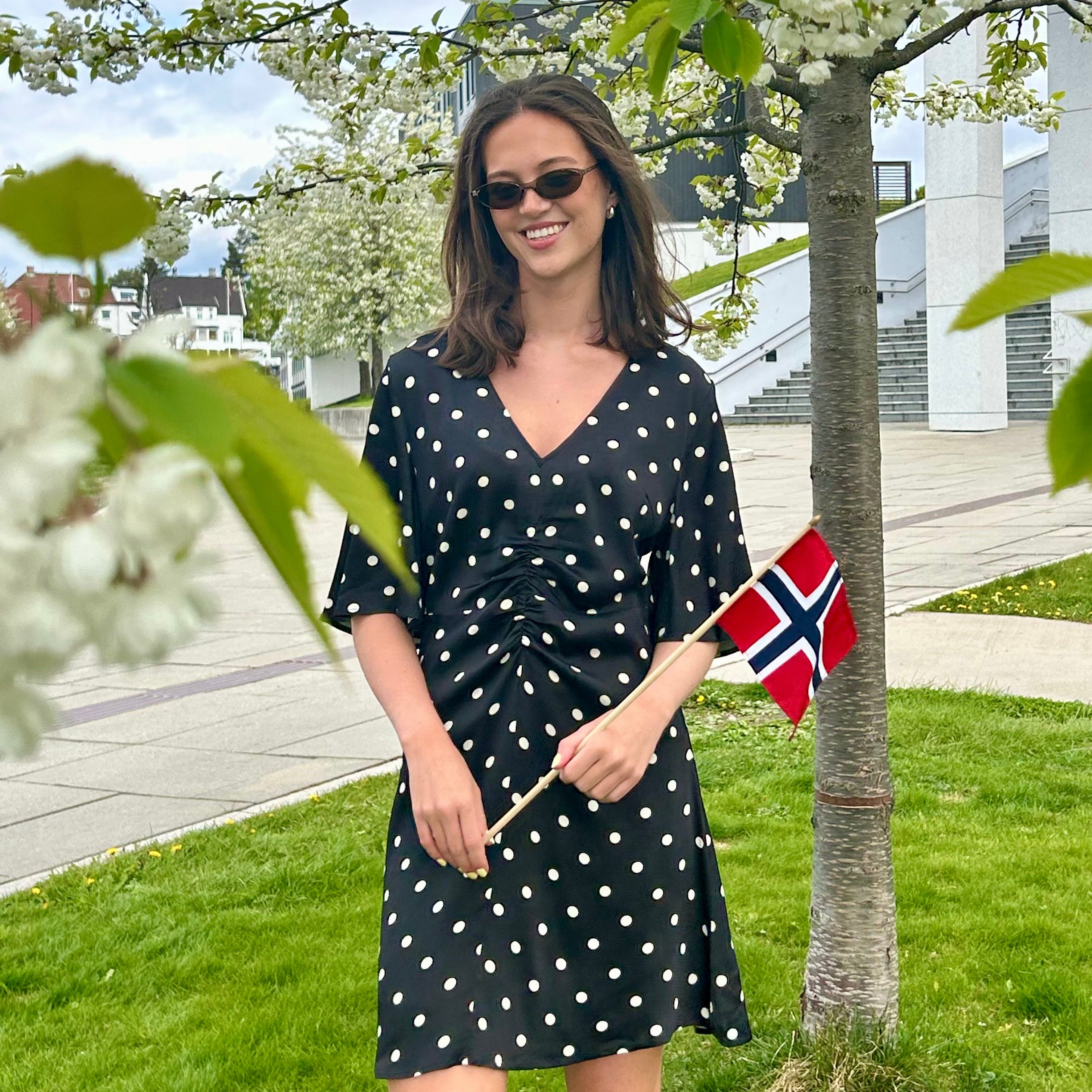 Hvordan style kjolefavorittene til 17. mai!