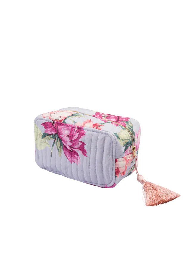 byTiMo Cosmetic Bag Linen Blue Posy - hvittrad.no