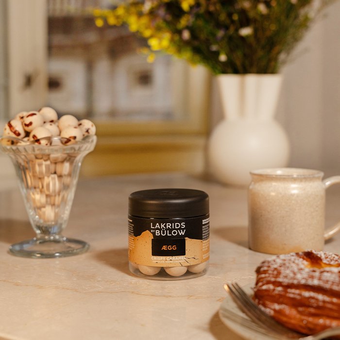 Lakrids by Bülow Ægg Crispy Caramel Small 125g - hvittrad.no