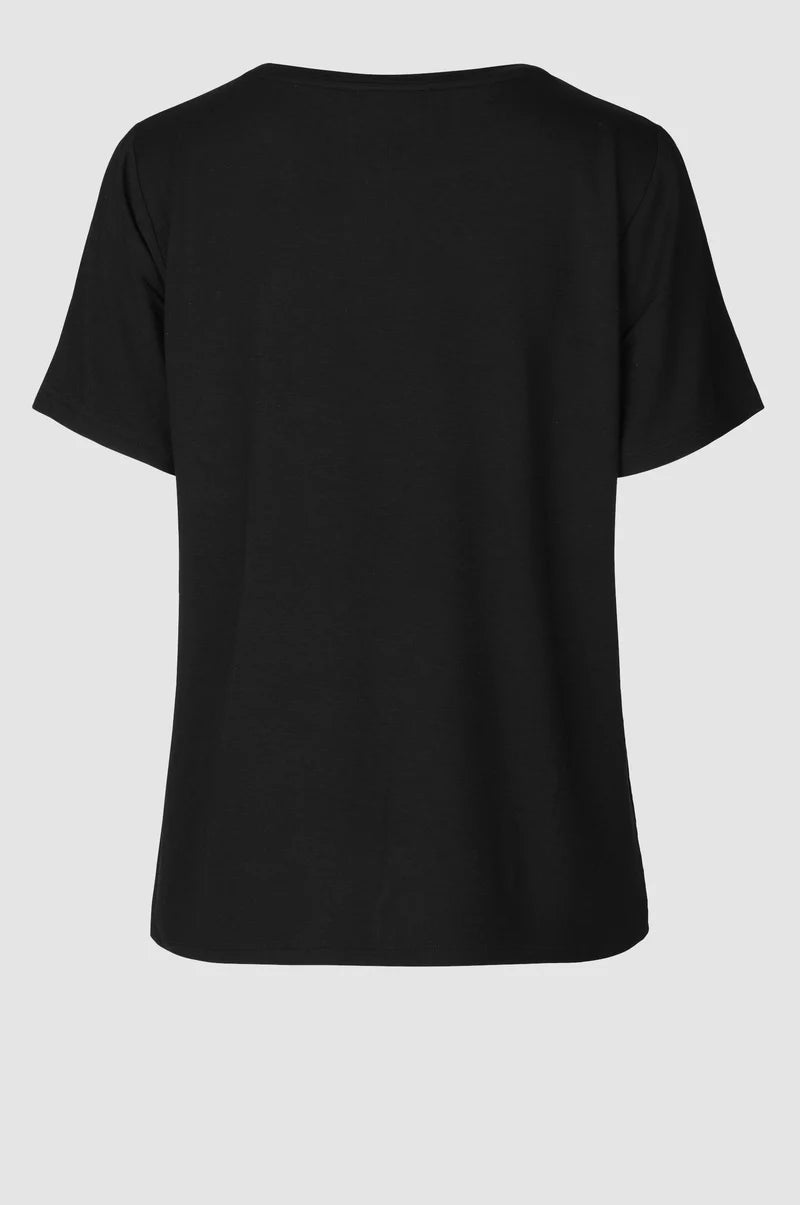 Second Female Ello New SS Tee Black - hvittrad.no