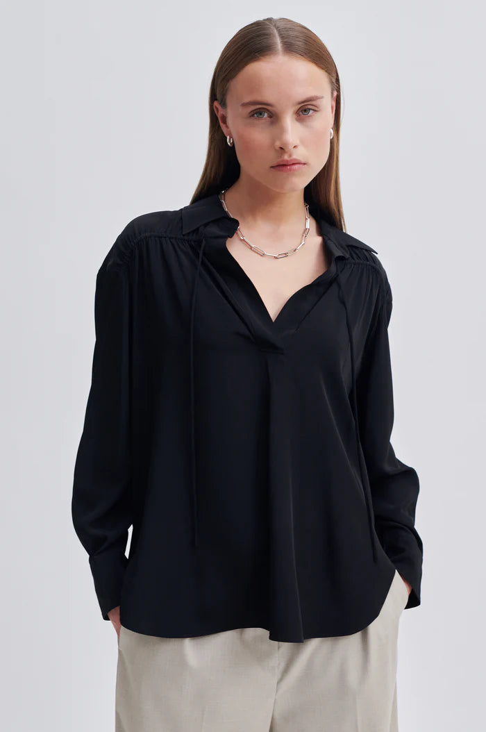 Second Female Cibelle Tunic Blouse Black - hvittrad.no