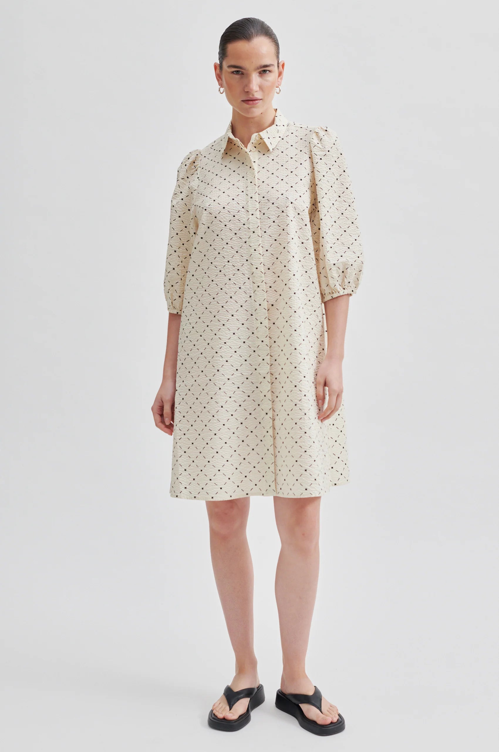 Second Female Esa Dress Pumice Stone - hvittrad.no