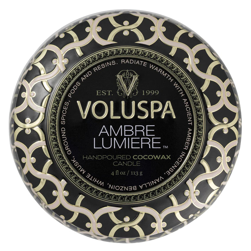 Voluspa Mini Tin Candle - Ambre Lumiere 113g - hvittrad.no