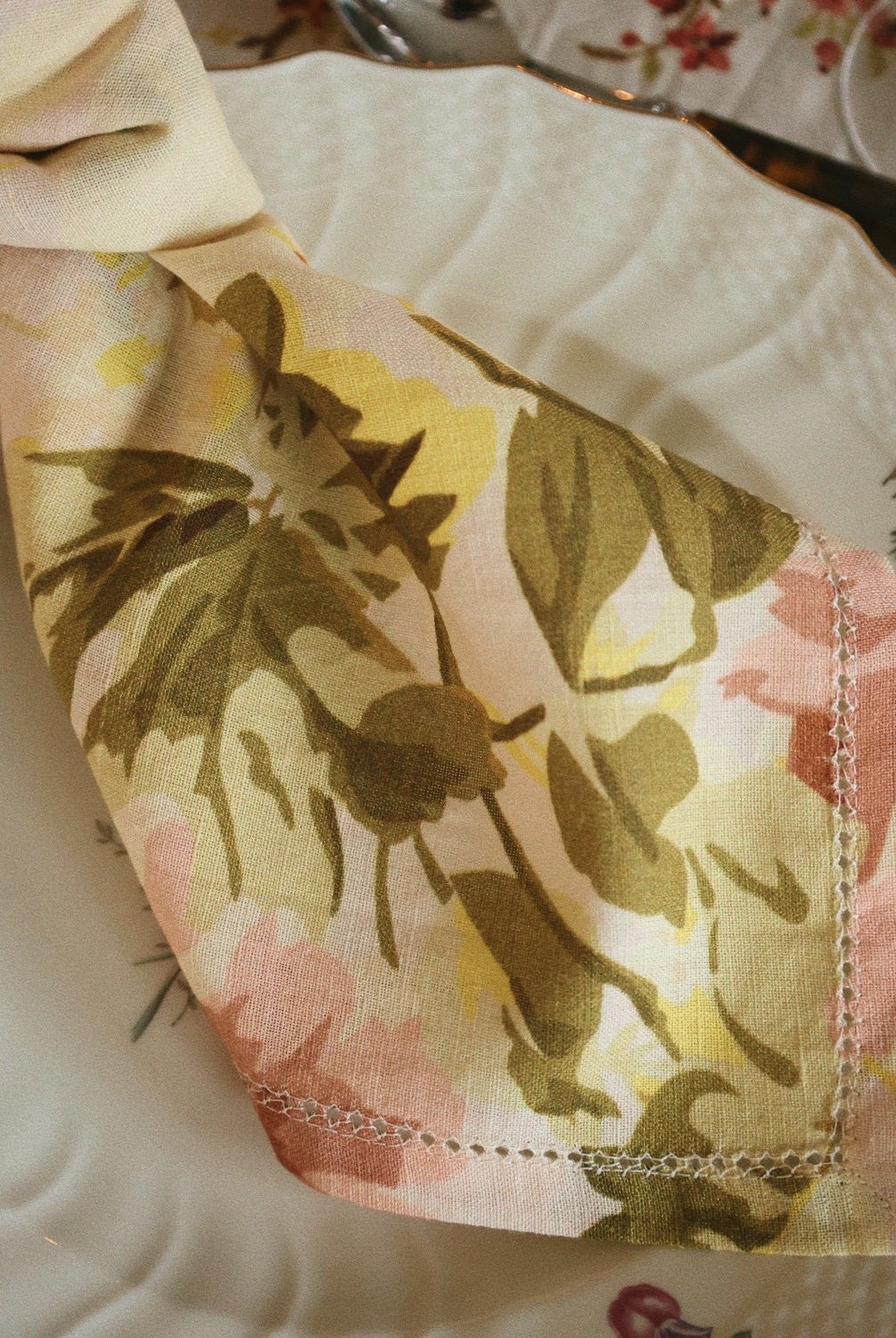 byTiMo Napkin Blooming - hvittrad.no