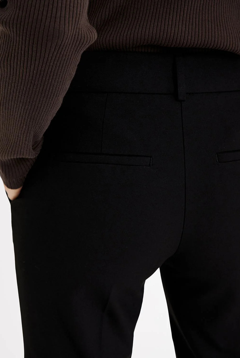 Five Units Clara 285 Black Glow - hvittrad.no