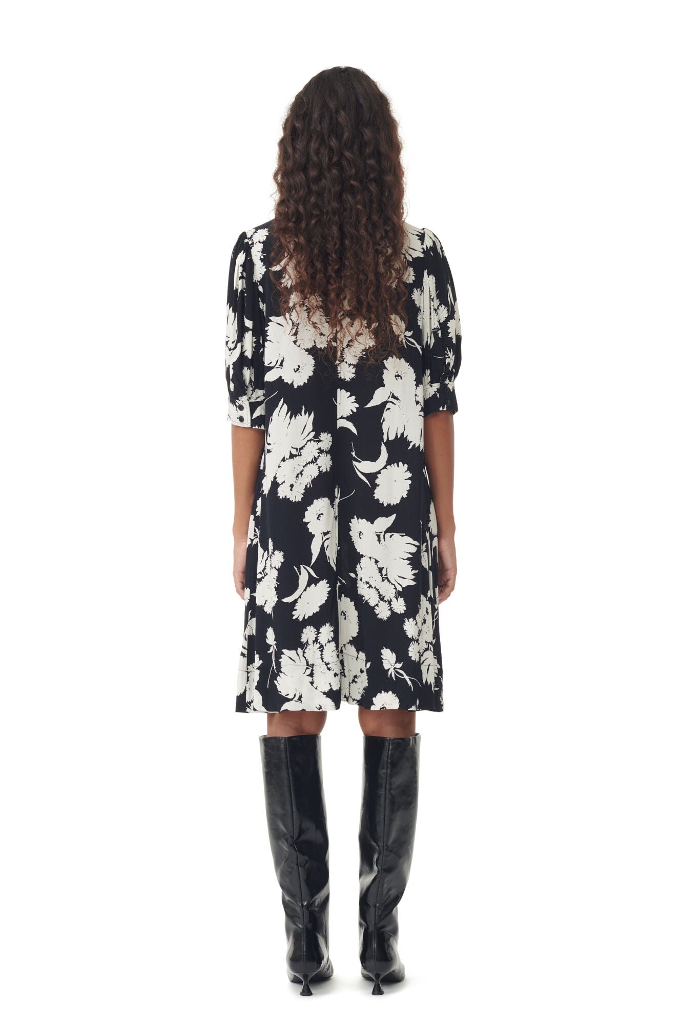 Ganni Printed Crepe Mini Dress Black - hvittrad.no