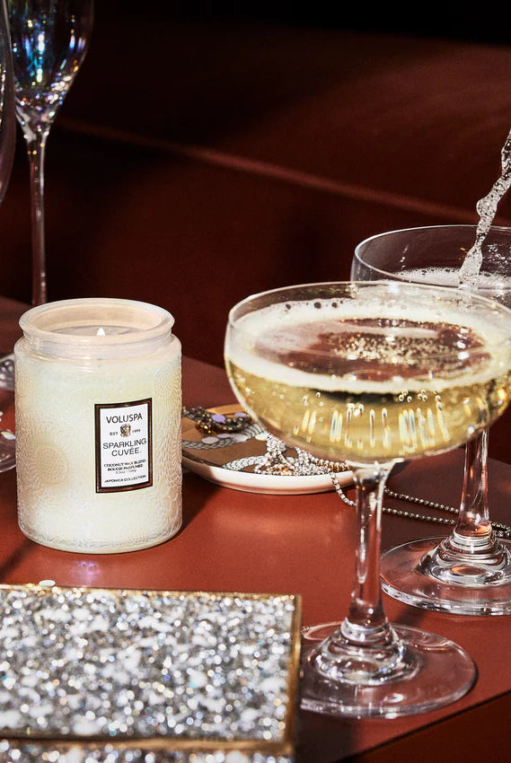 Voluspa Small Jar Candle - Sparkling Cuvee 156g - hvittrad.no