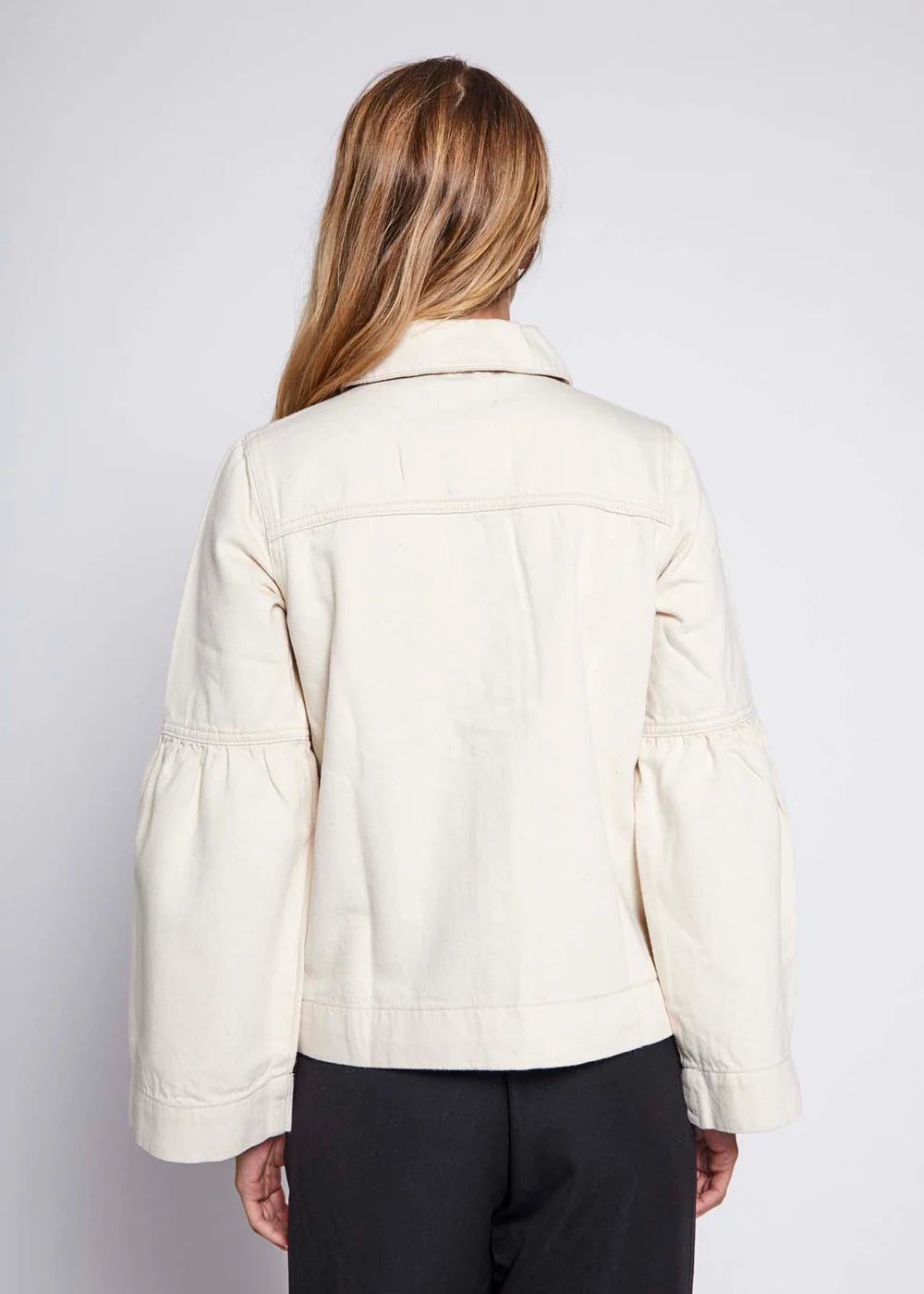 NORR Hannali New Denim Jacket Ecru - hvittrad.no