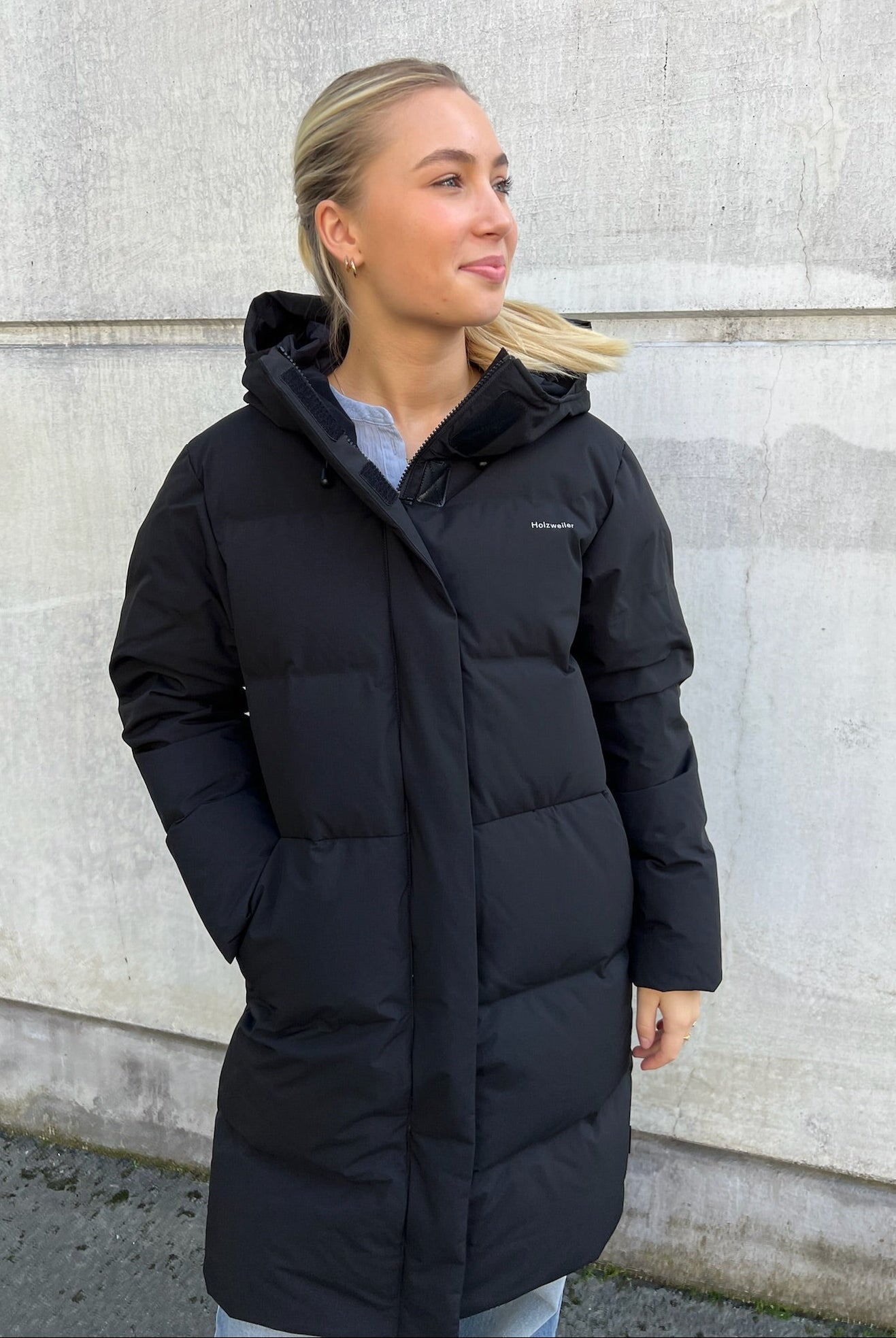 Holzweiler Loen Down Jacket Black - hvittrad.no