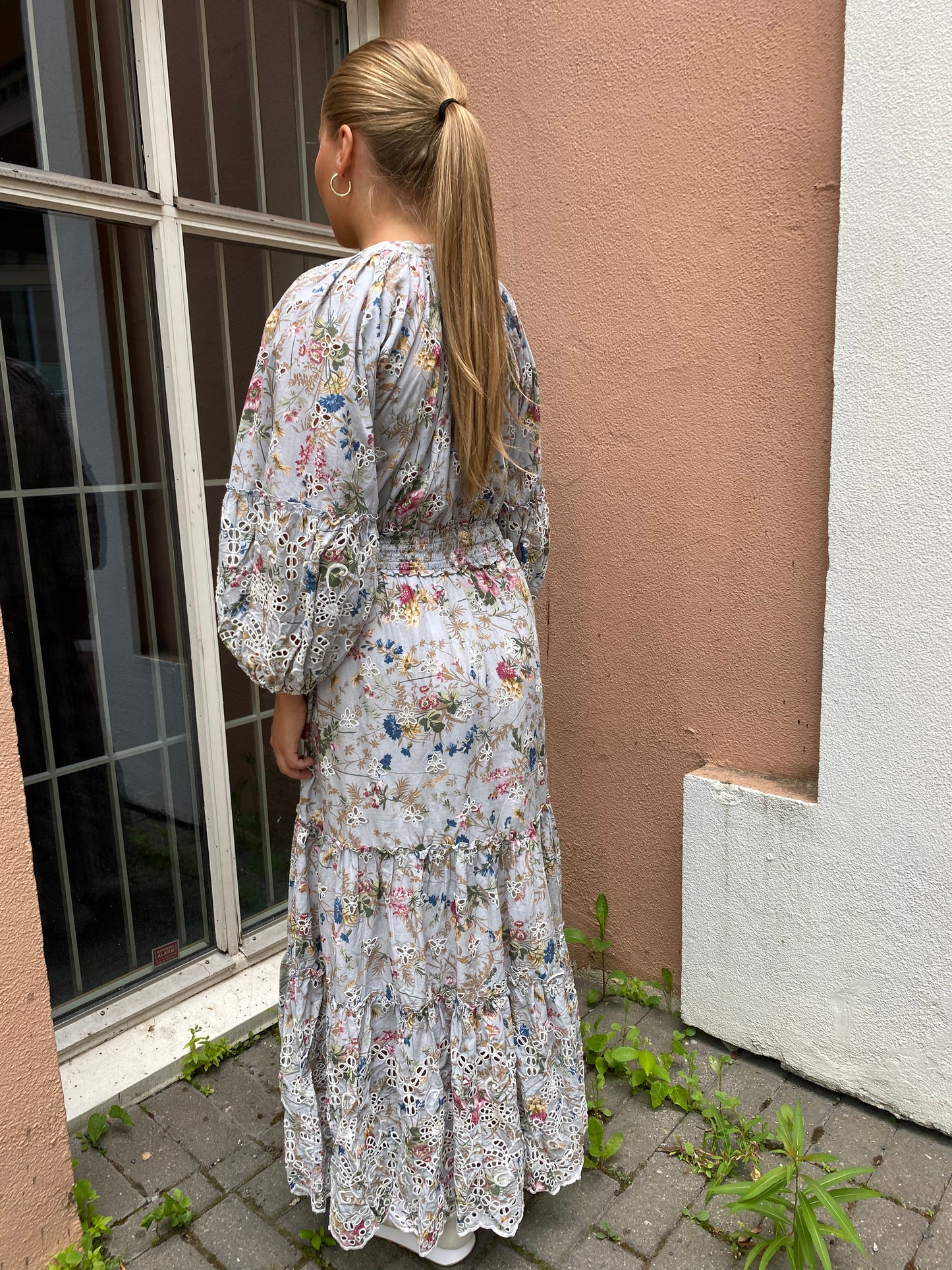 Broderie Anglaise Midi Dress Blue Garden
