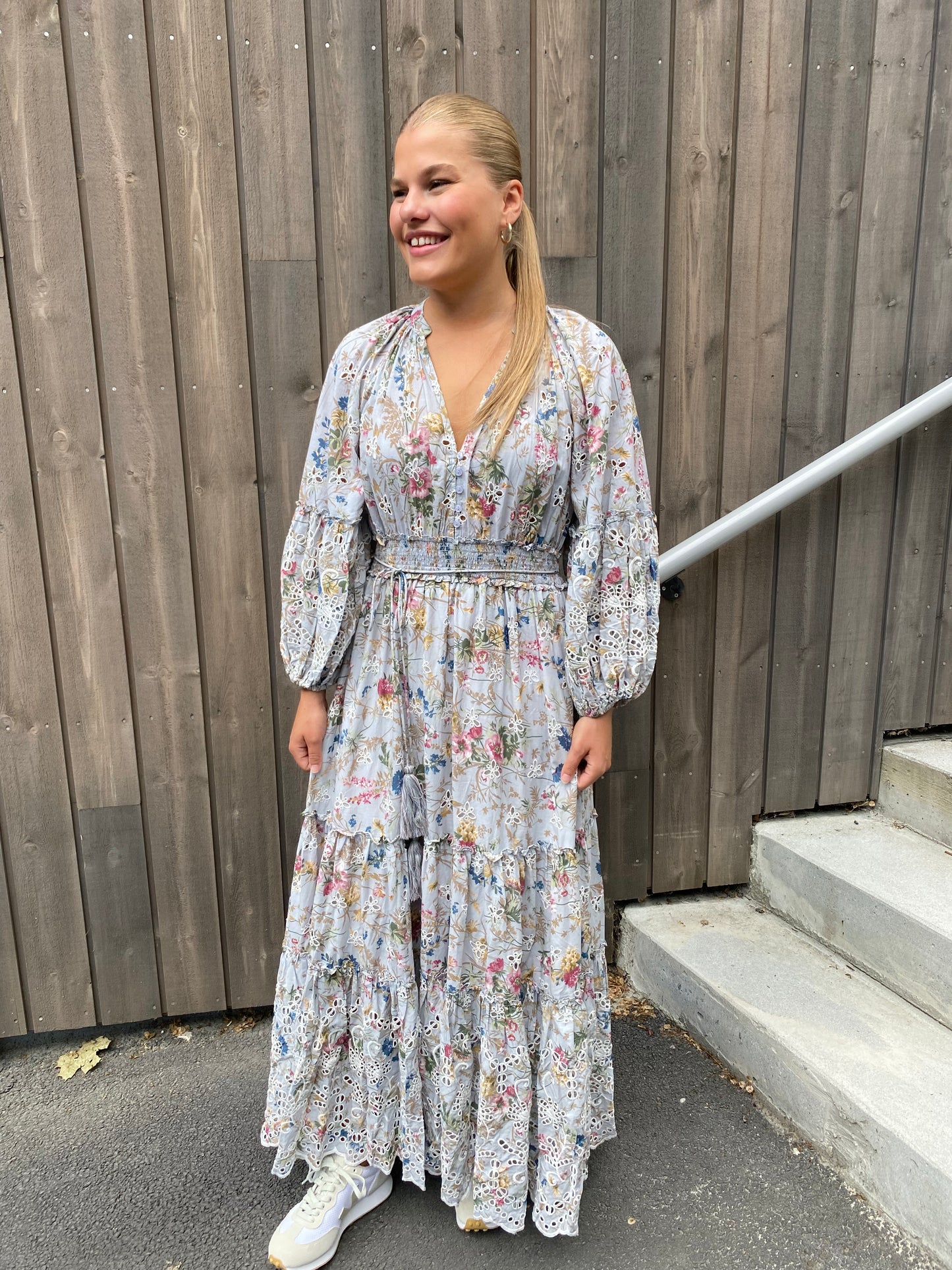 Broderie Anglaise Midi Dress Blue Garden