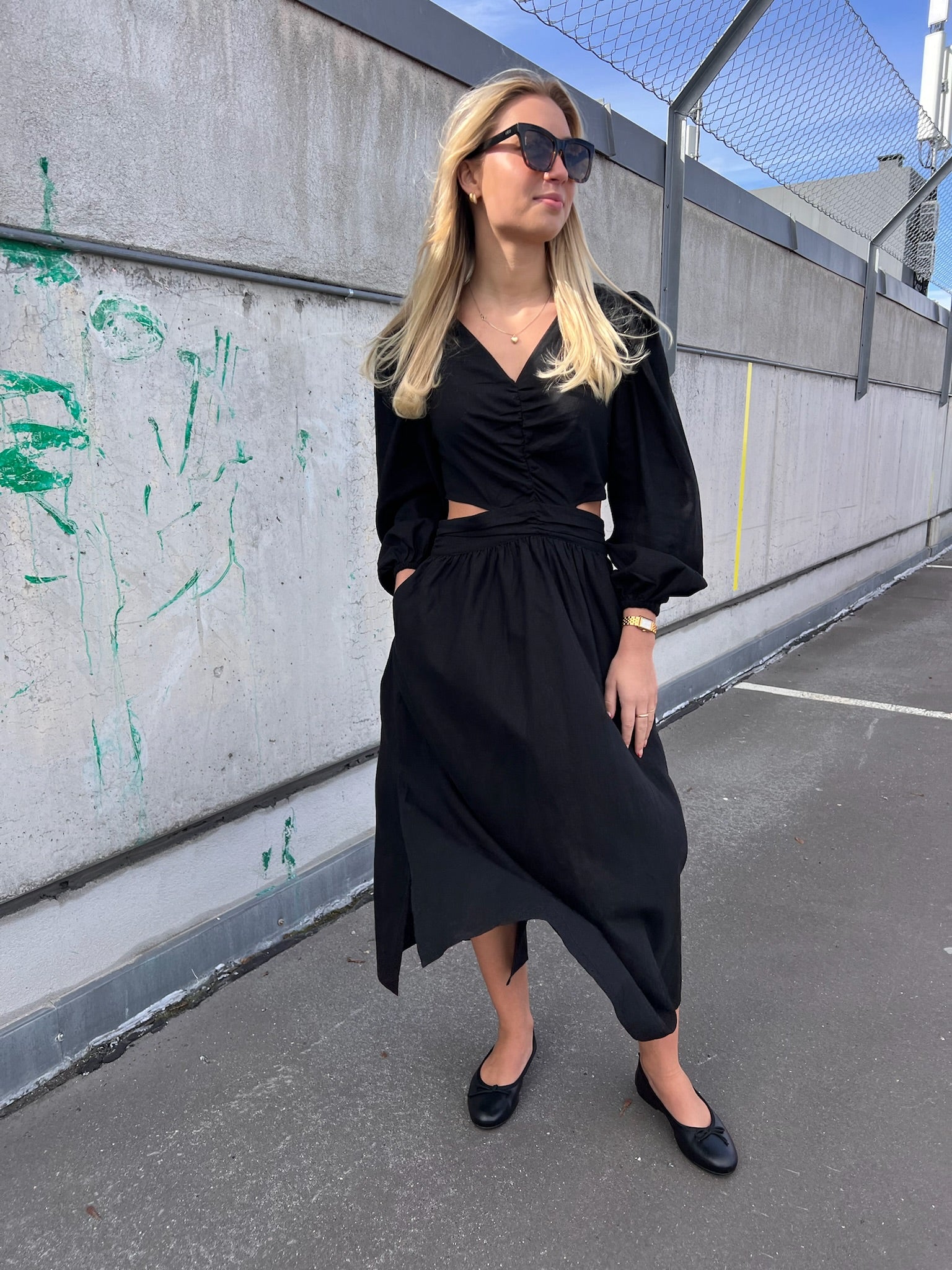Esma Maxi Dress Black hvit trad