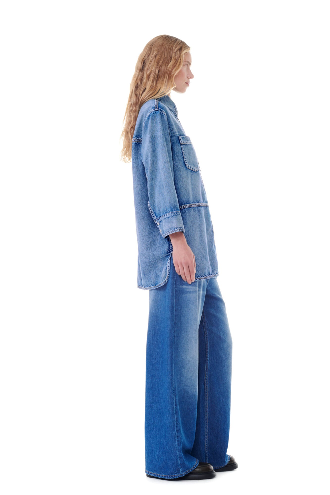 Ganni Light Denim Oversized Shirt Mid Blue Vintage - hvittrad.no