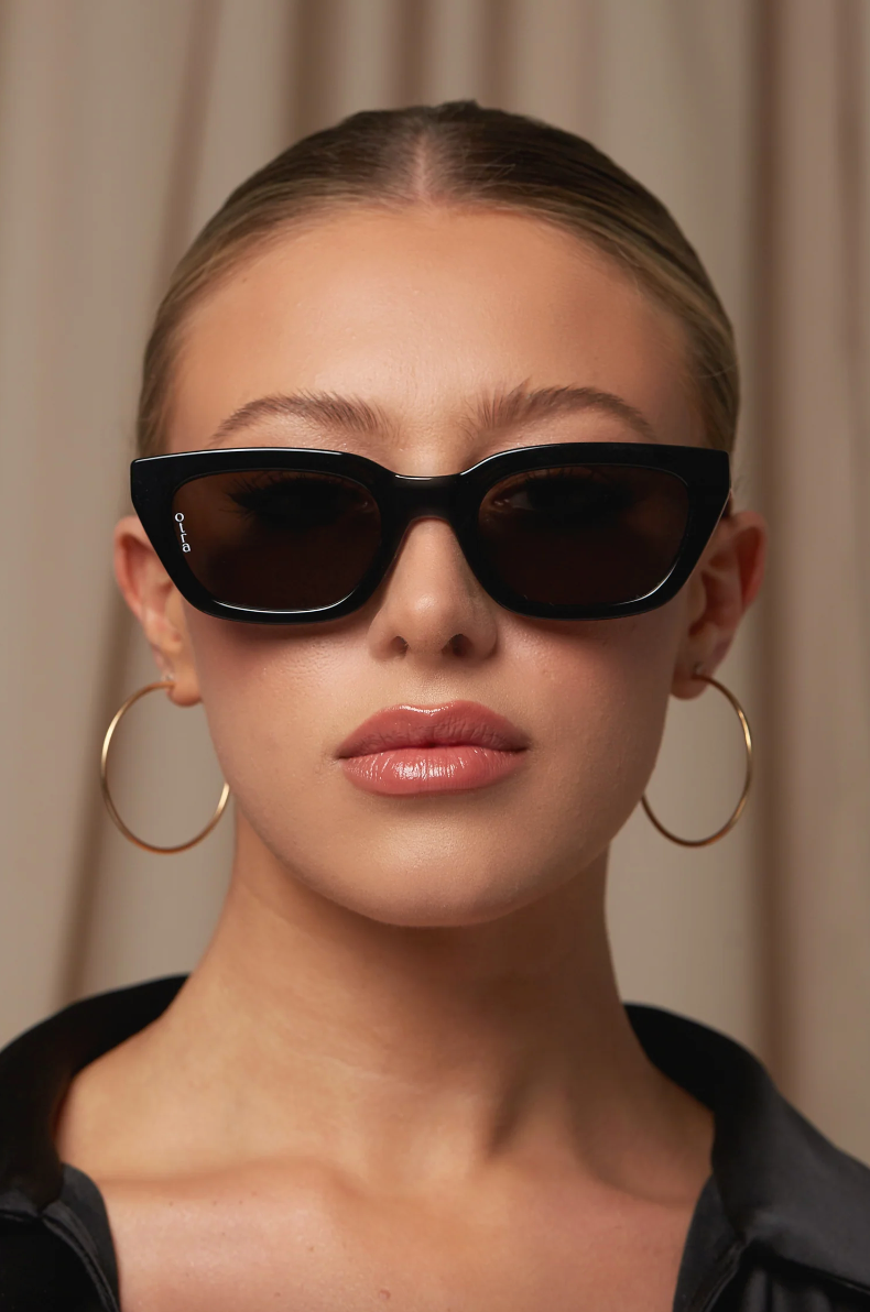 Otra Nove Black - hvittrad.no