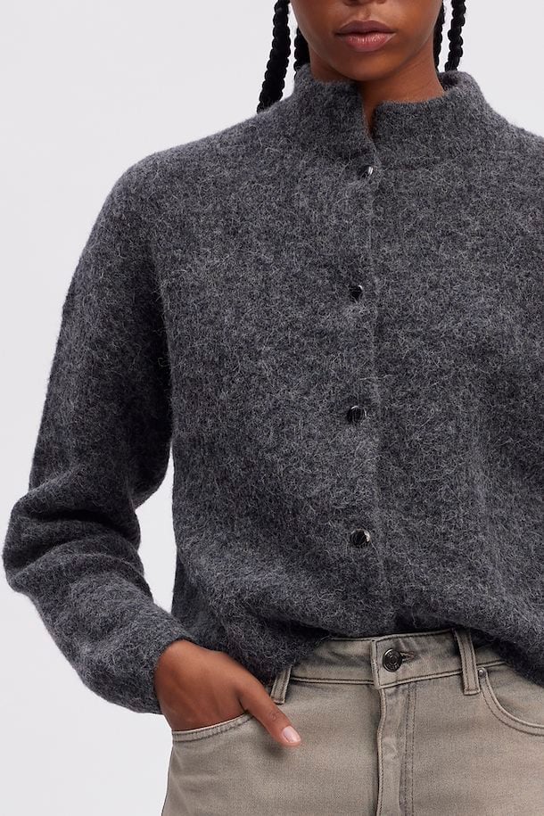 Gestuz AlphaGZ Short Cardigan Charcoal Melange - hvittrad.no