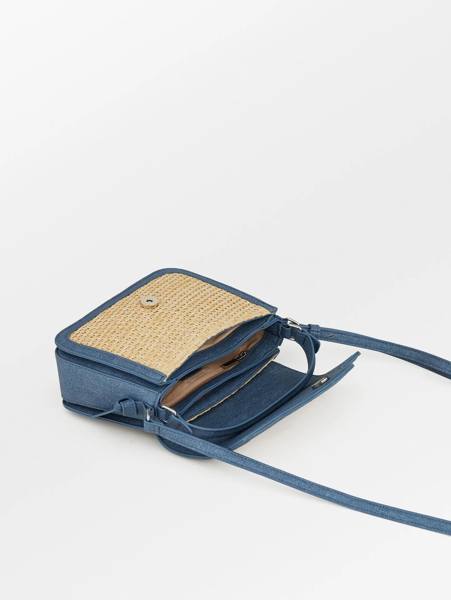 Beck Söndergaard Attire Iris Bag Nature - hvittrad.no