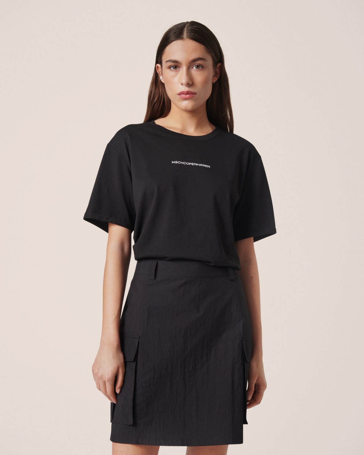 Terina Organic Small Logo Tee Black/White