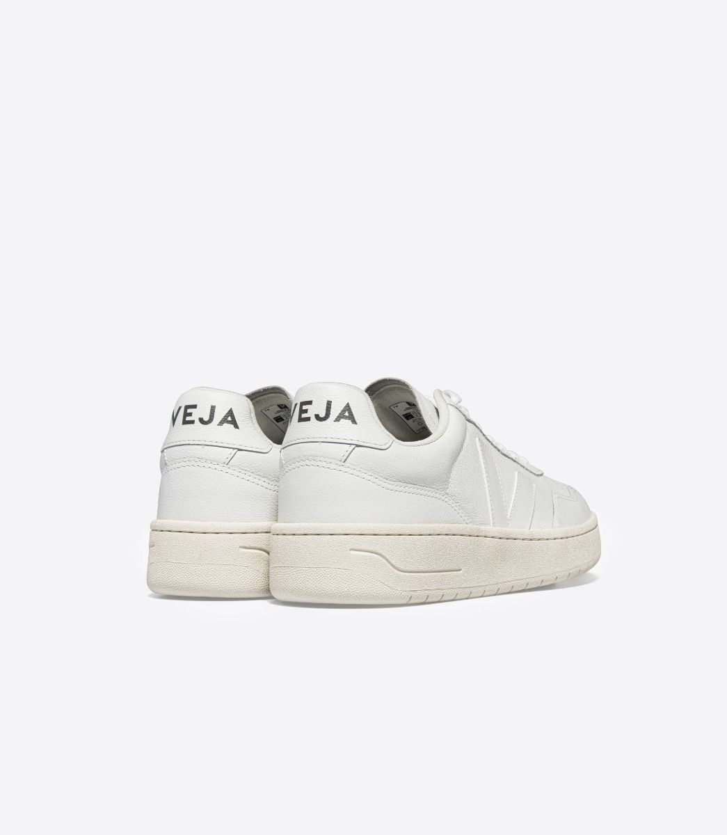 Veja V-90 Extra White - hvittrad.no