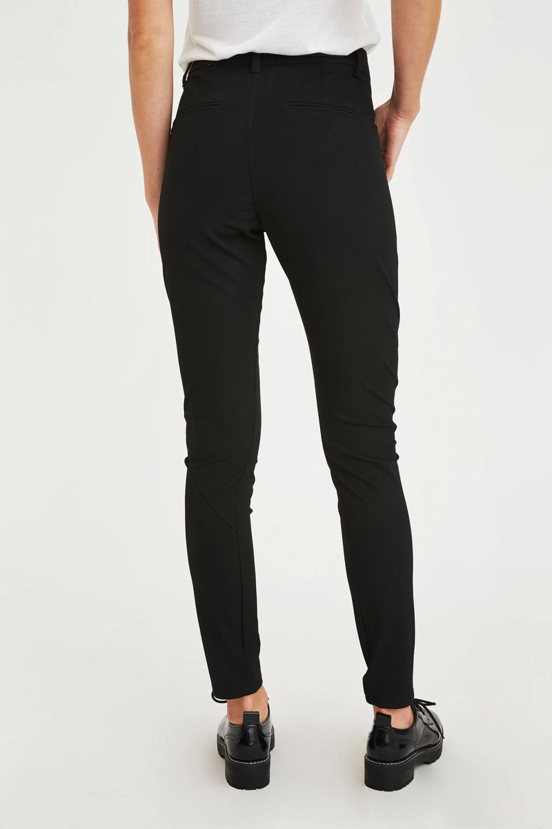 Jolie 315 Black