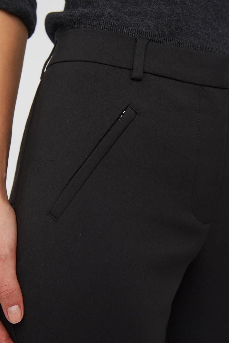 Angelie Zip 238 Black Jeggin