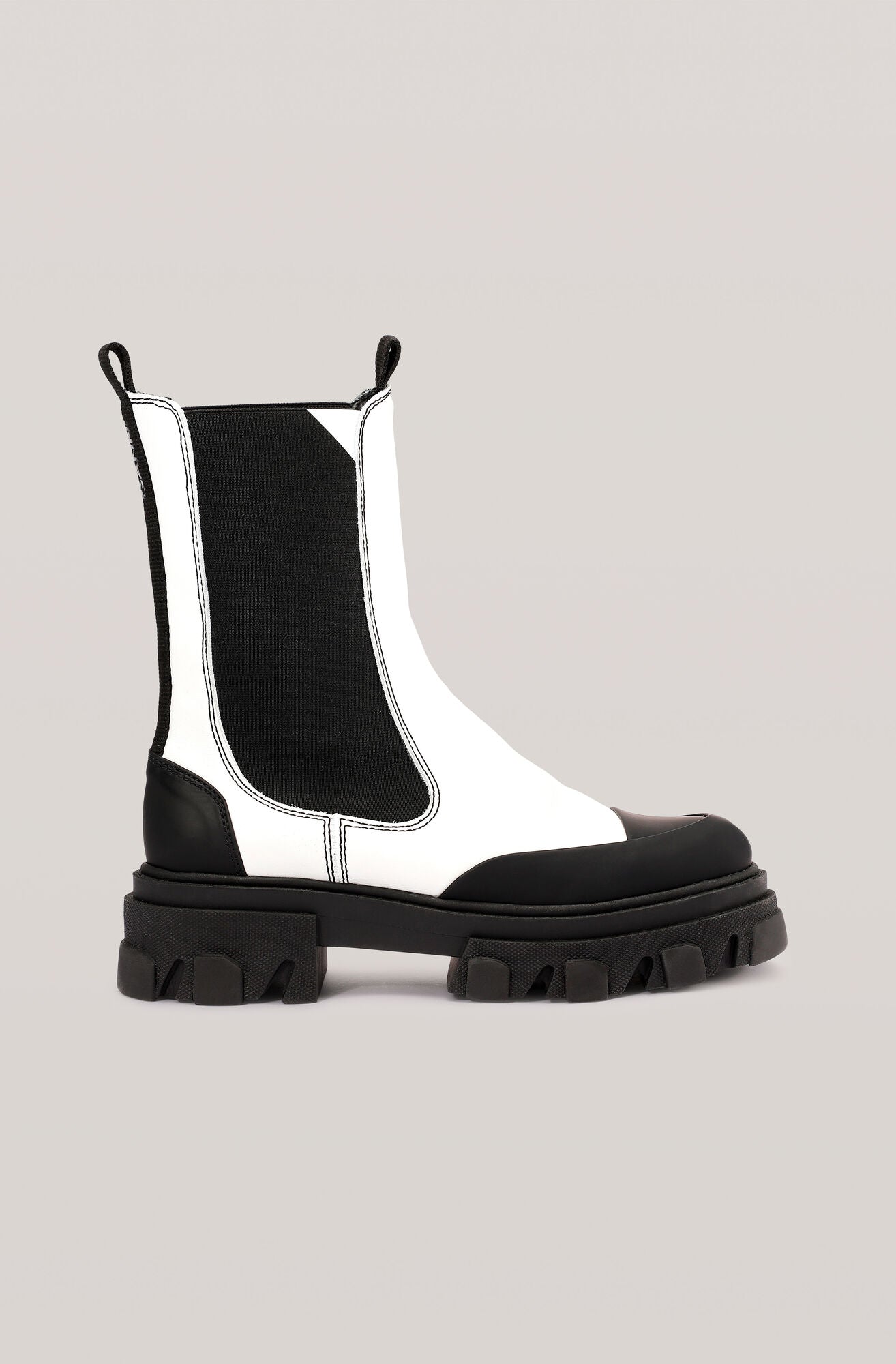 Mid Chelsea Boot Egret