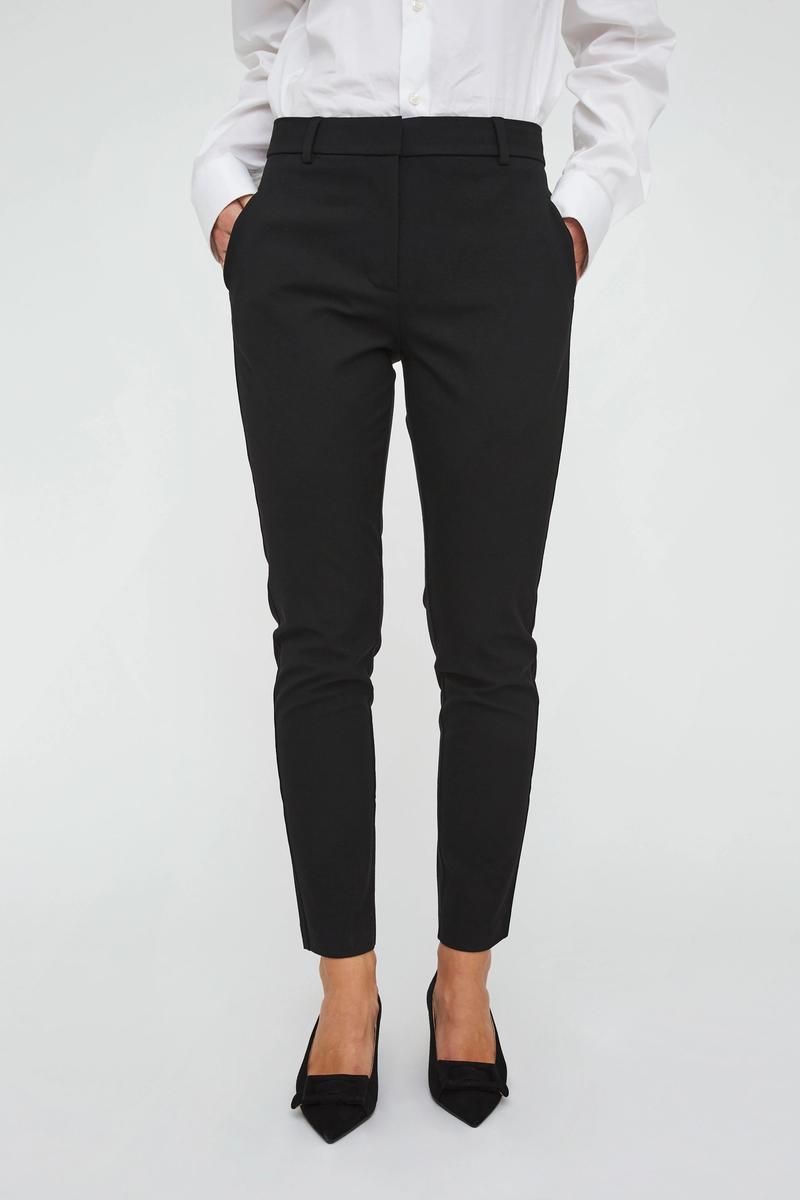 Kylie 396 Crop Black