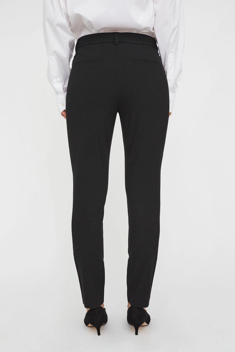 Kylie 396 Crop Black