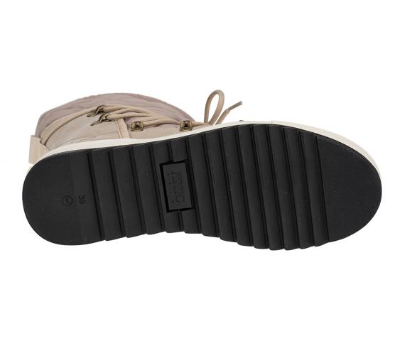 Boot 16 Beige