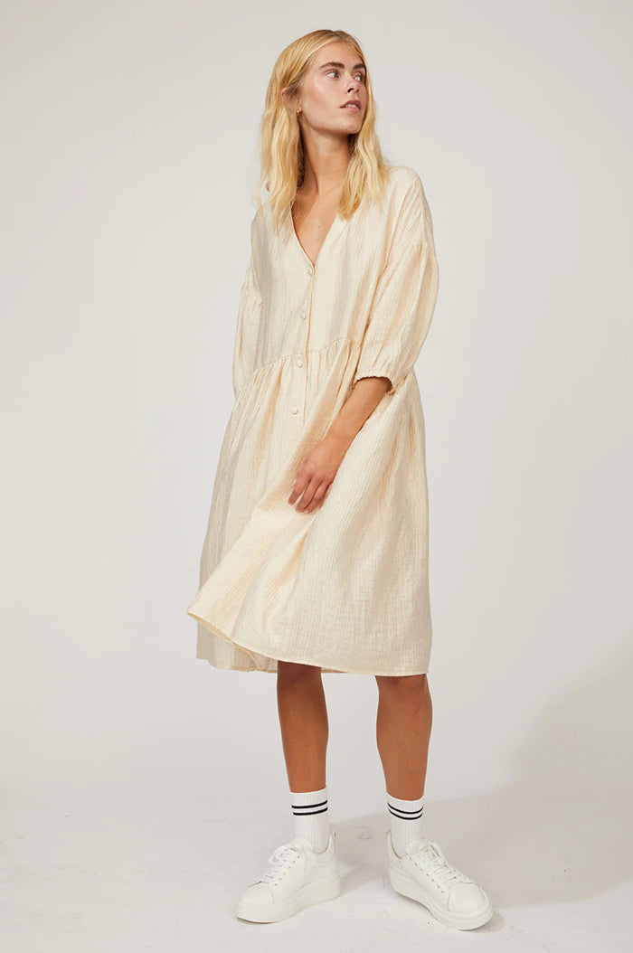 Ideal Dress Vanilla Cream