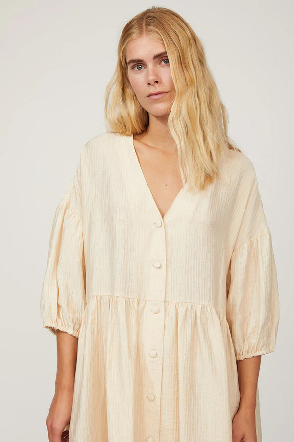 Ideal Dress Vanilla Cream