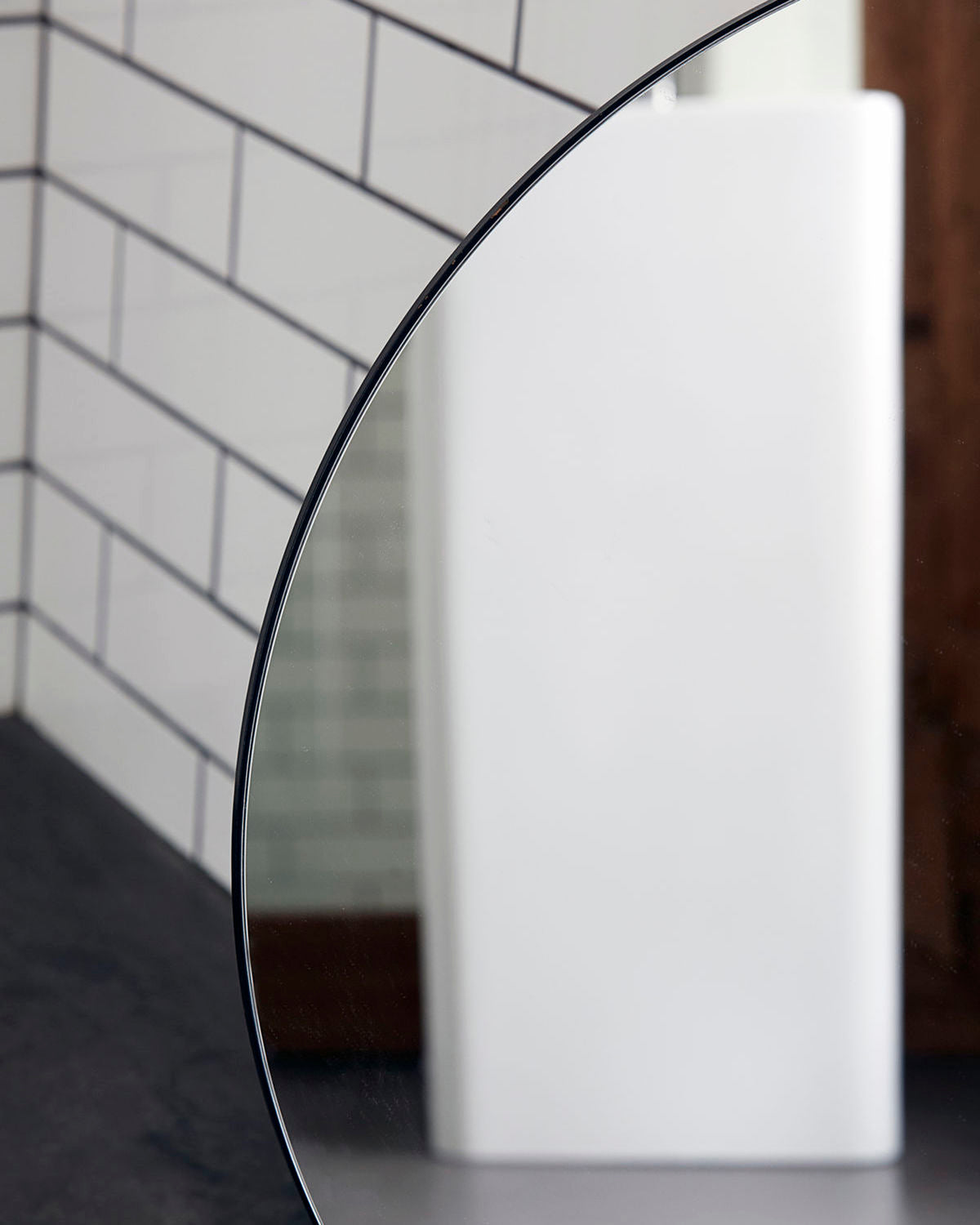 Mirror Walls Clear D80