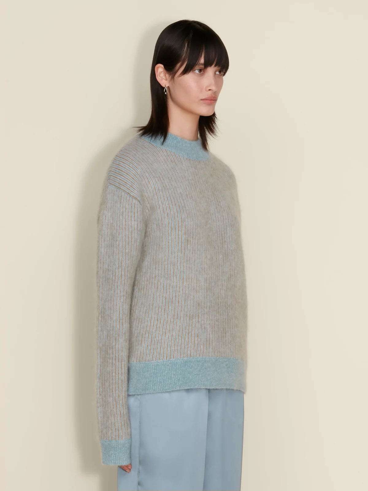 Holzweiler Anja Stripe Sweater Blue Stripe - hvittrad.no