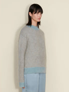 Holzweiler Anja Stripe Sweater Blue Stripe - hvittrad.no