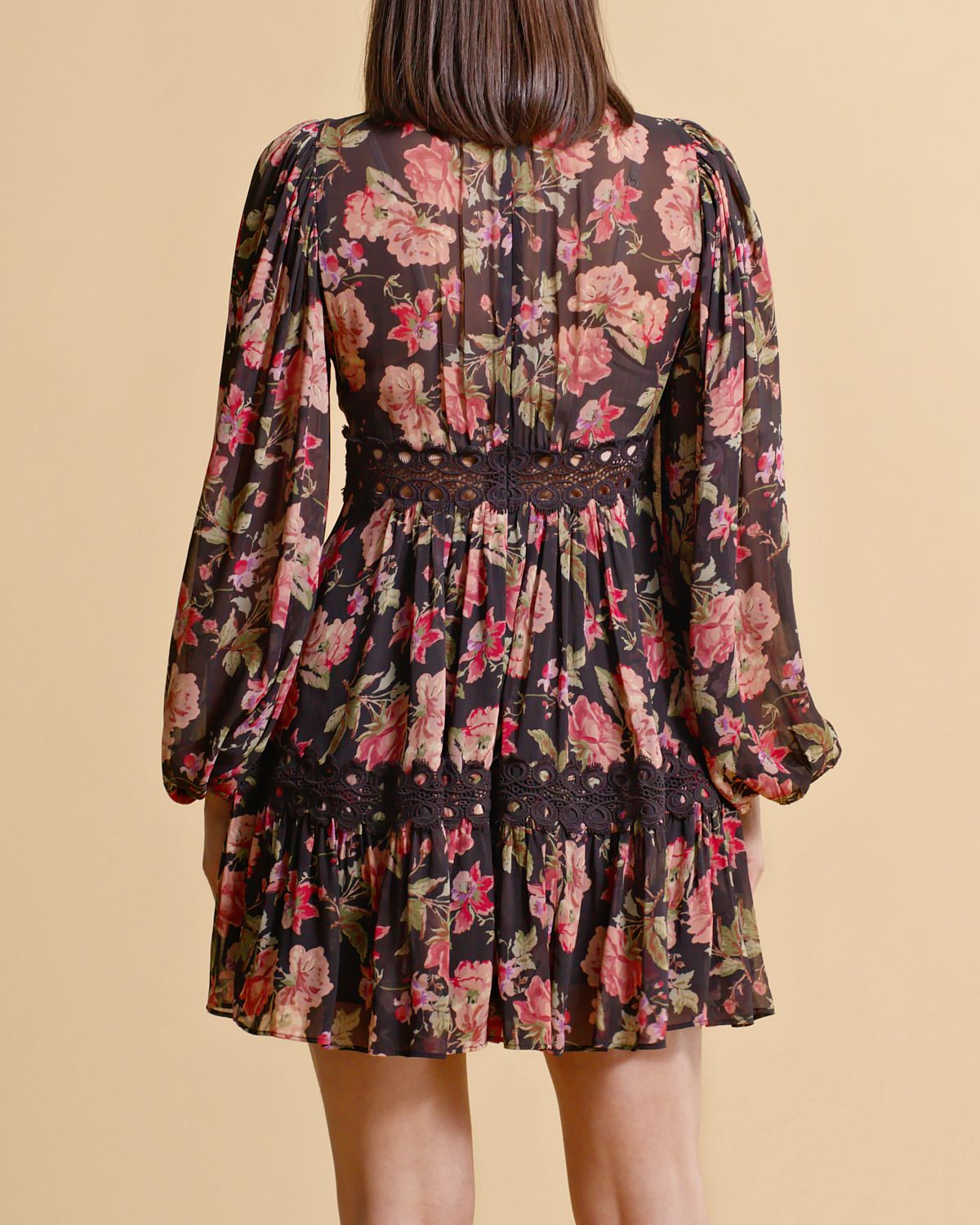 byTiMo Georgette Lace Mini Dress Midnight Blush - hvittrad.no