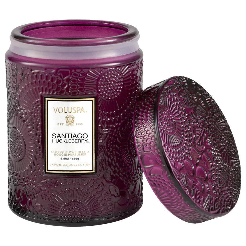 Voluspa Small Jar Candle - Santiago Huckleberry 156g - hvittrad.no