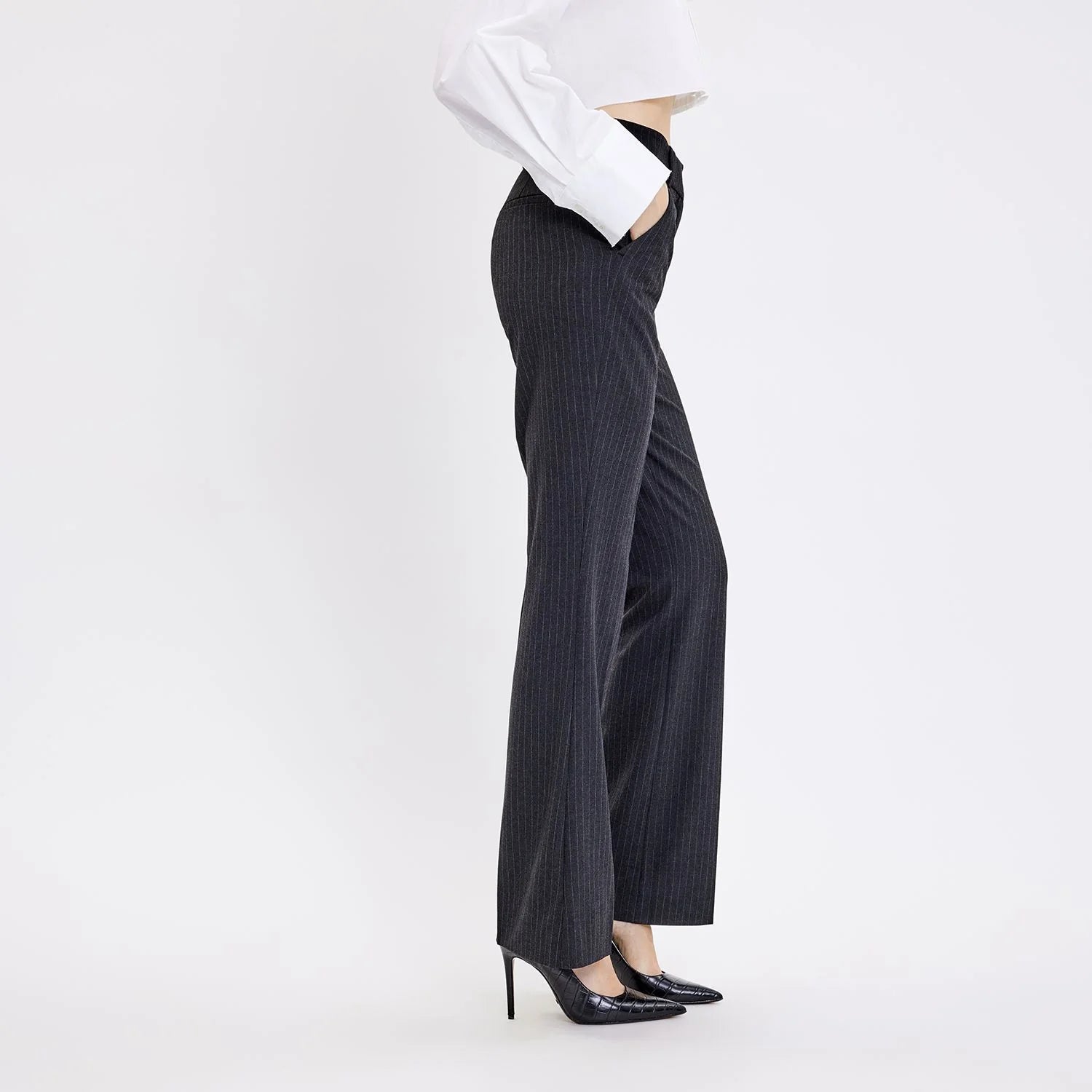 Five Units Clara 553 Charcoal Pinstripe - hvittrad.no