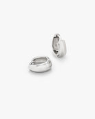Philippa Studios Dome Hoops Small Silver - hvittrad.no