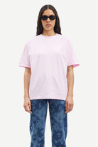 Samsøe Samøse Eira T-Shirt 14508 Lilac Snow - hvittrad.no