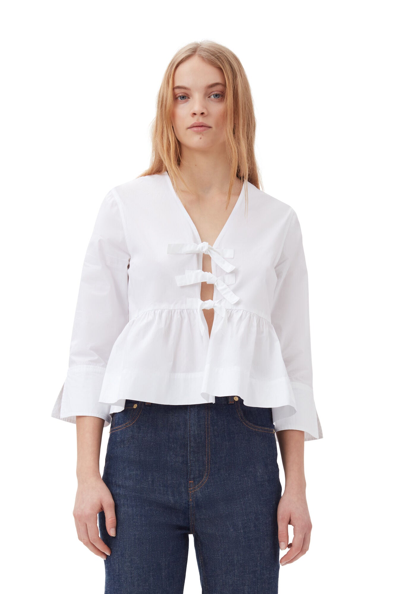 Ganni Cotton Poplin Tie String Peplum Blouse Bright White - hvittrad.no
