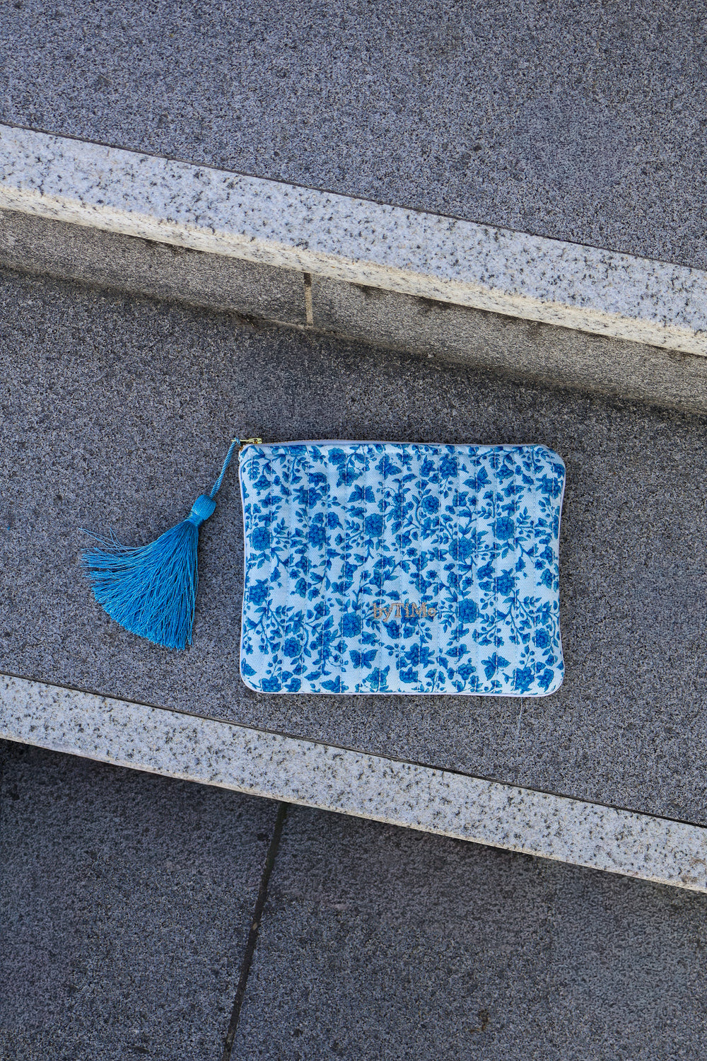 Zipper Pouch Sky Blue