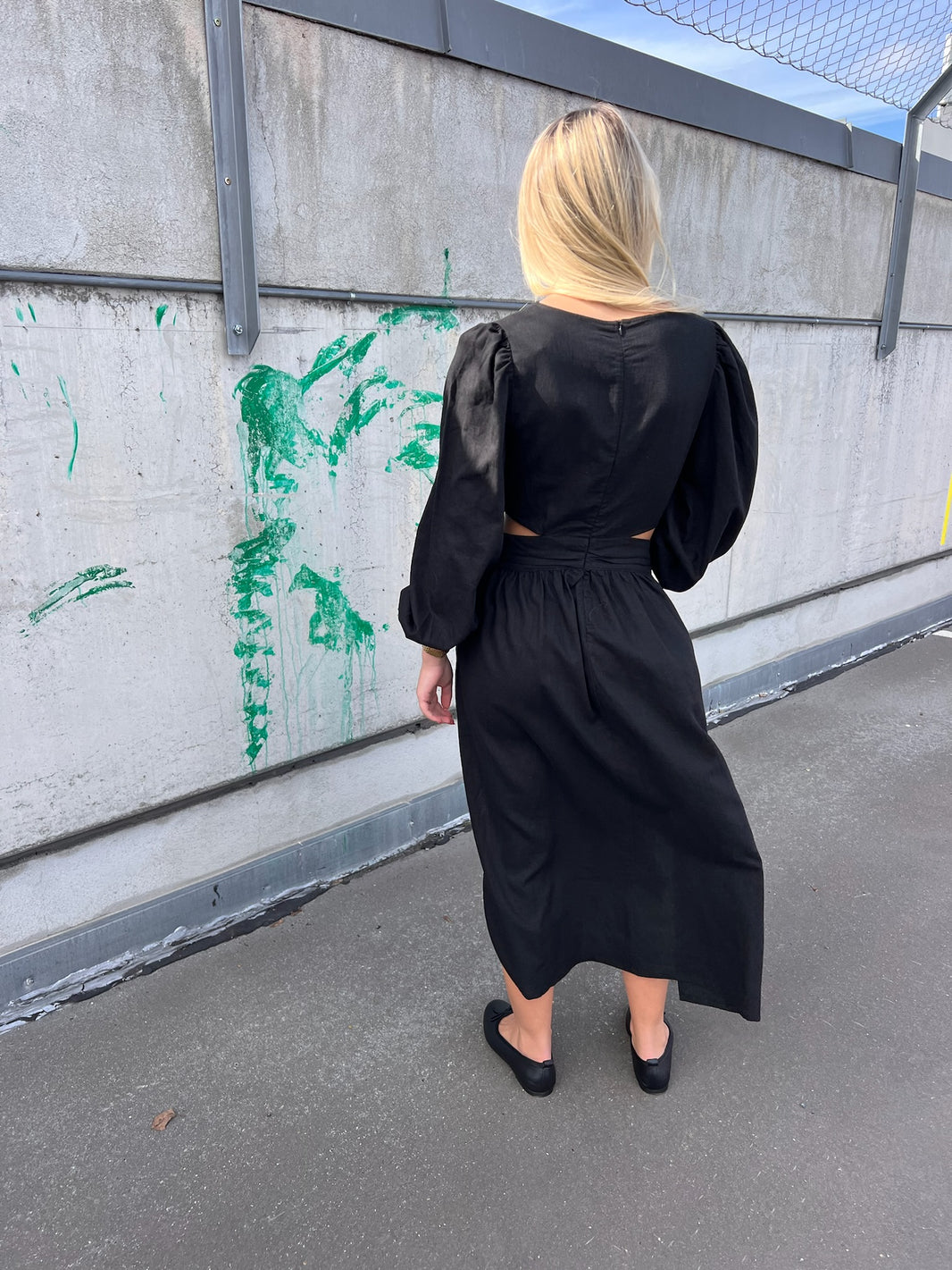 Elma Bai O-Neck Short Dress Hvit Med Rosa Blomster main image 1