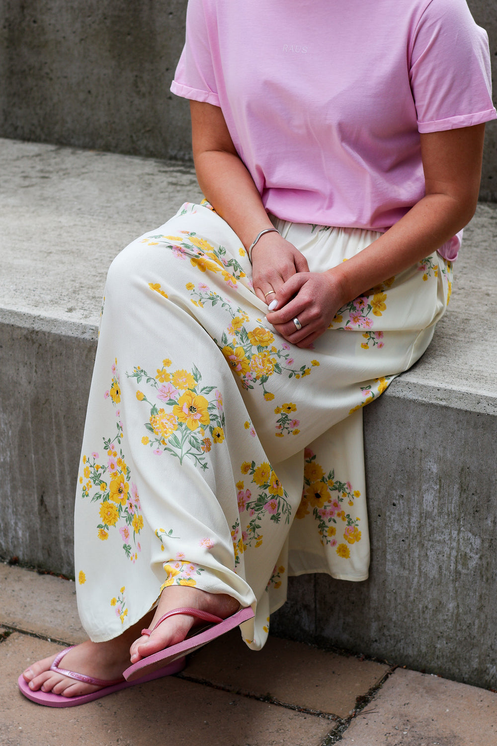 Irene HW Skirt AOP Mimosa Flower