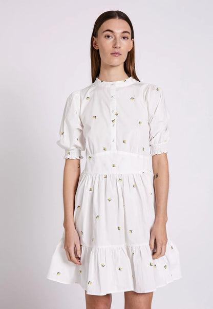 NORR Miluna 2/4 Dress White W. Embroidery - hvittrad.no
