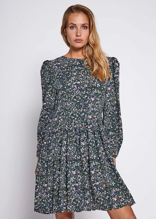Norr Sabby Dress Black/Blue Flower Print - hvittrad.no