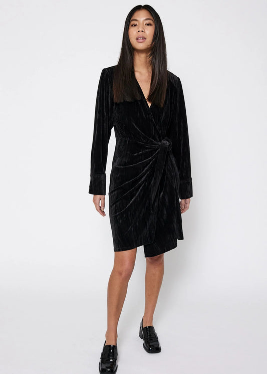 Velvetta Wrap Dress Black