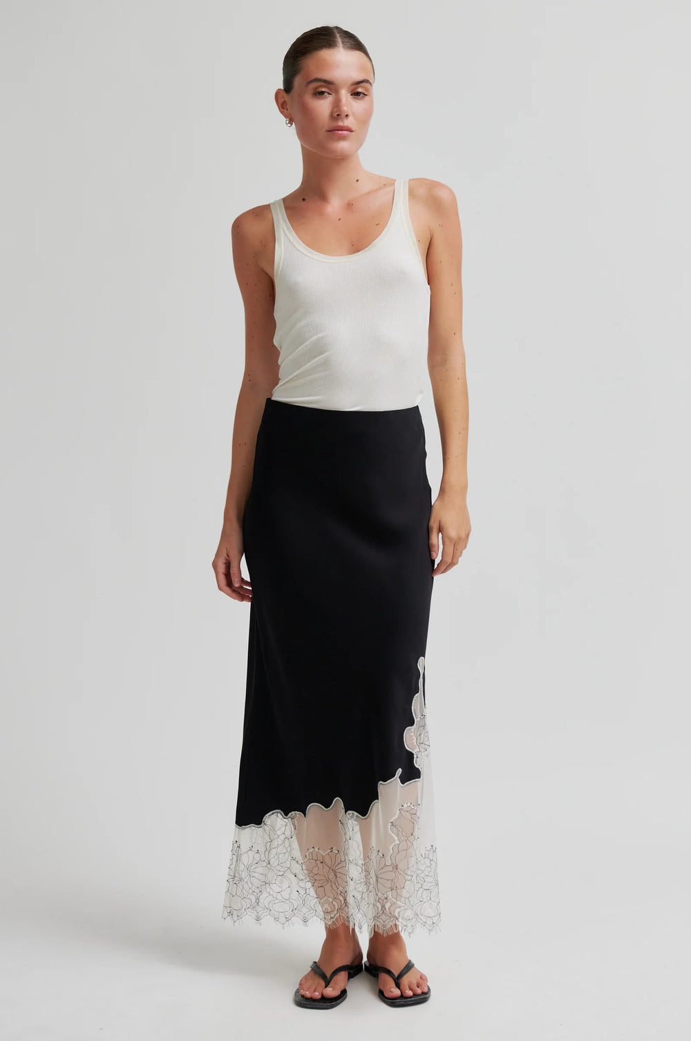Wila Skirt Black
