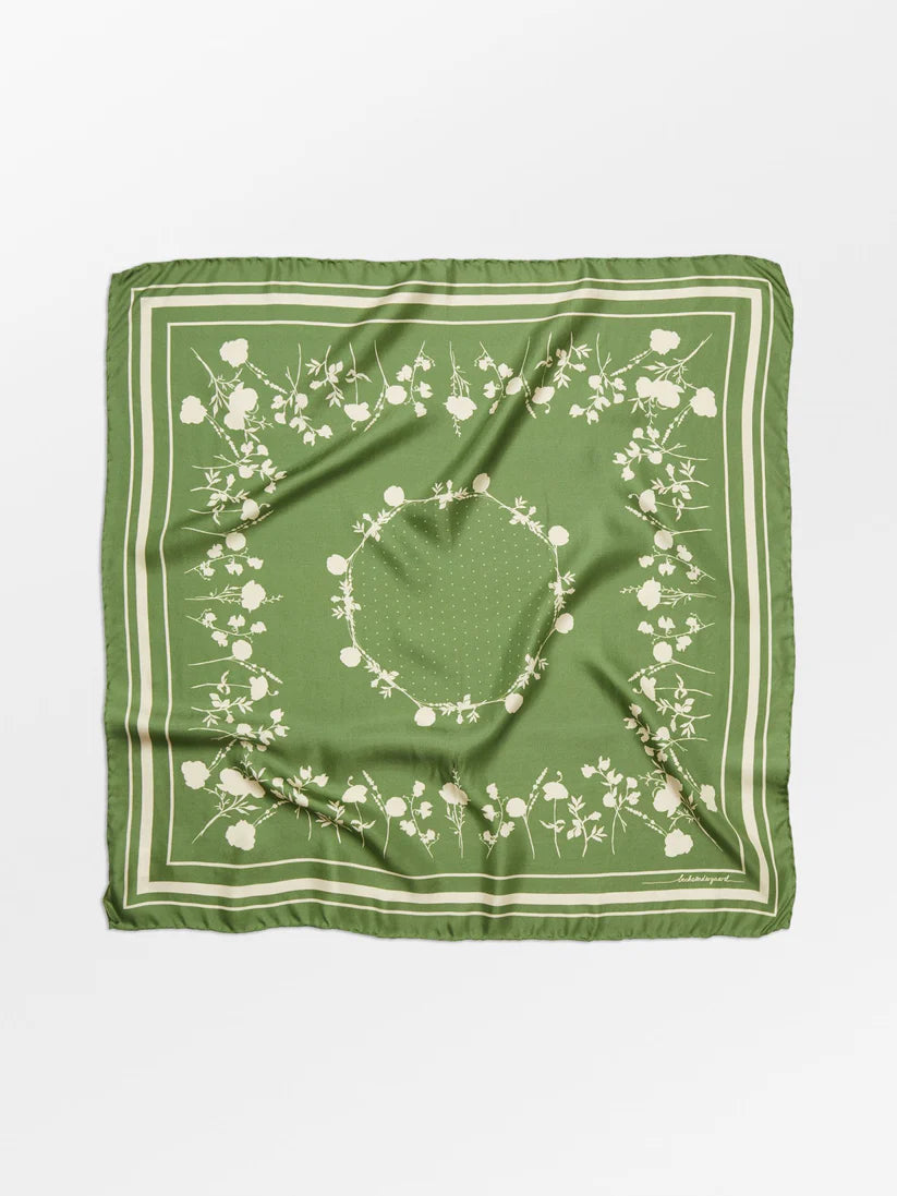 Vilde Sia Scarf Campsite Green