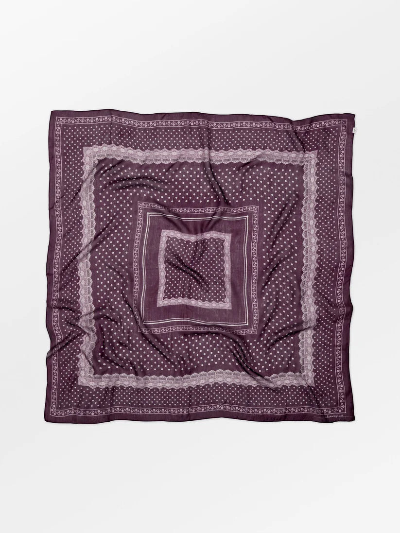 Lacia Tabby Sia Scarf  Fig Red