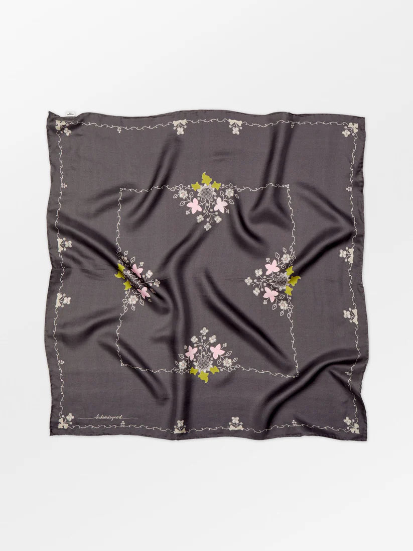 Brodaria Sia Scarf Forged Iron Gray