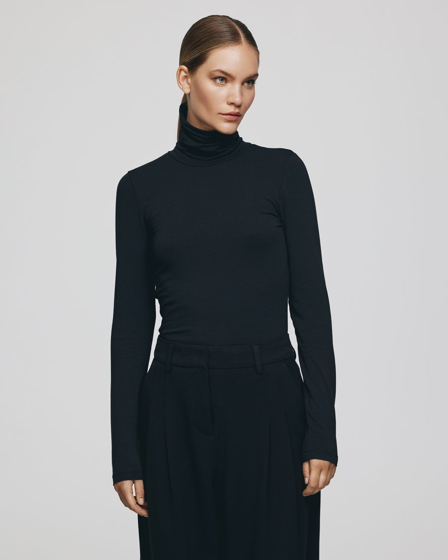 MSCHBetrina R LS Top Black